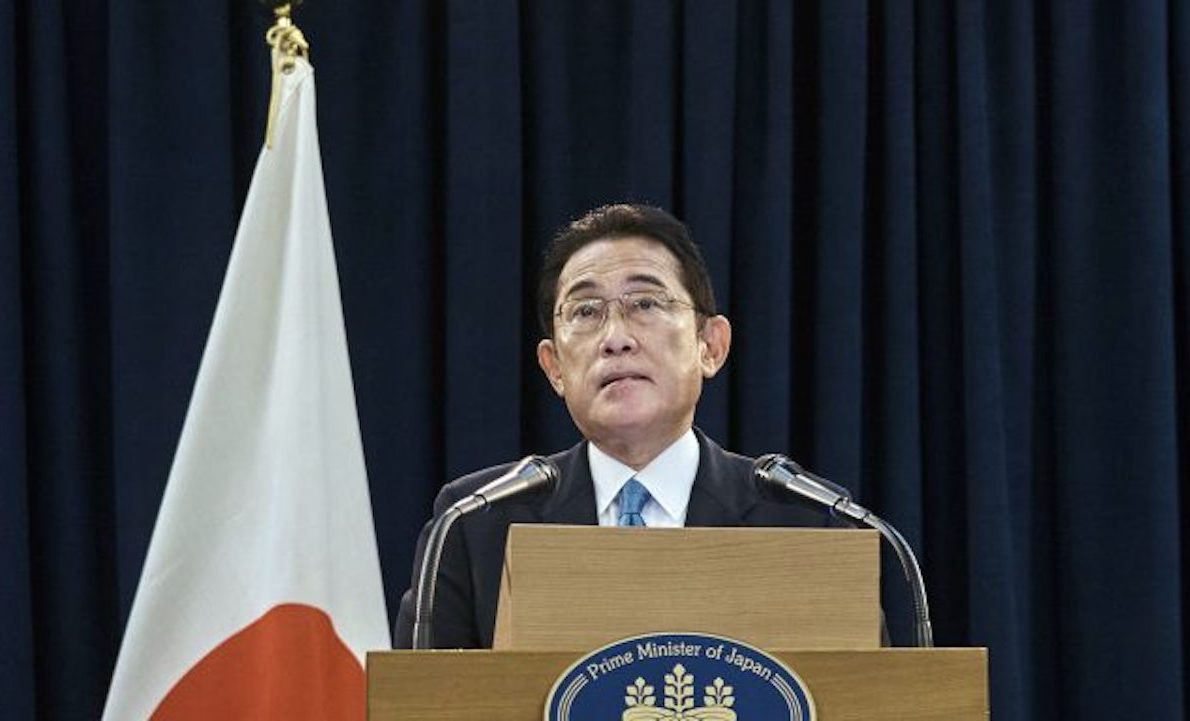 Japanese Prime Minister Orders Investigation into Religious Sect After Accusations of Connections to the Ruling Party
