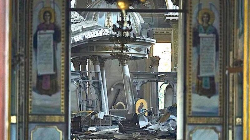 “Odessa Cathedral hit by Ukraine Missile Defense”. Kremlin denied Strikes on Civilian Targets – UPDATE