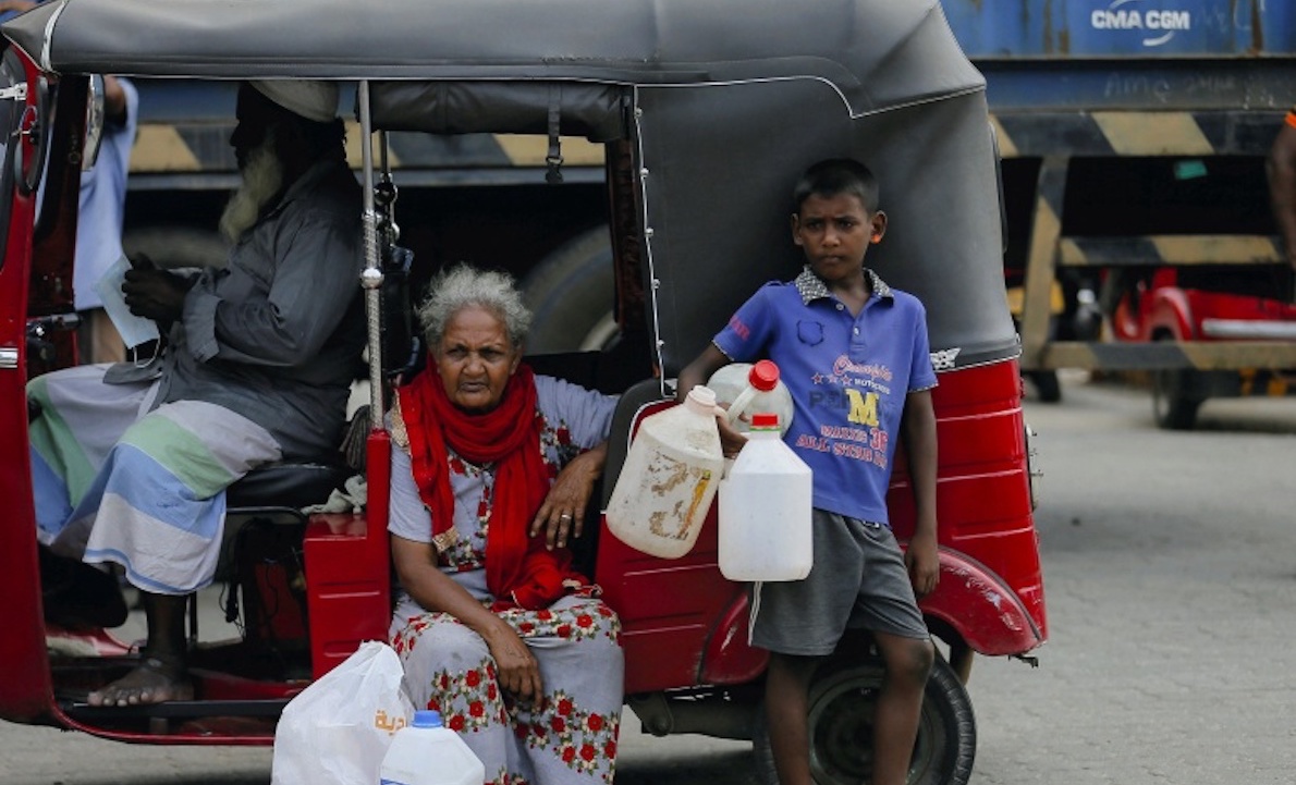 Debt Trap of IMF “Economic Hit men” due to Food & Fuel Shortage. Should Sri Lanka de-dollarize?