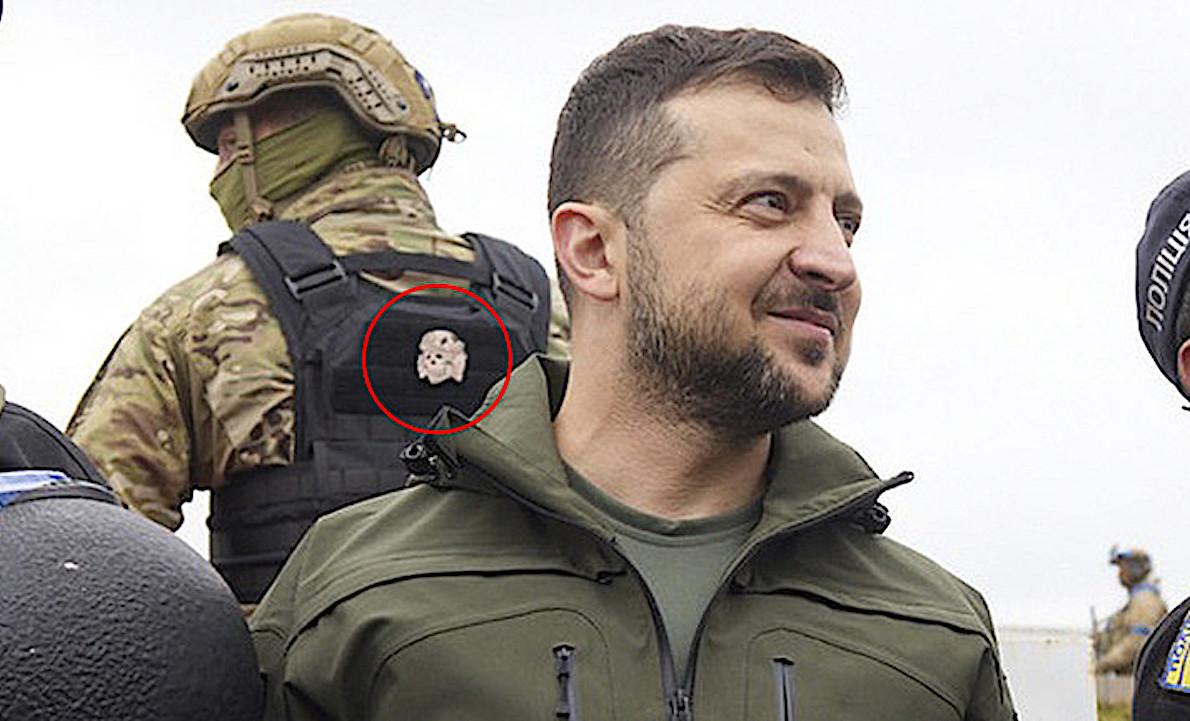 The Mystery on the Zelensky Photo with Guard Sporting Nazi Insignia which has Disappeared