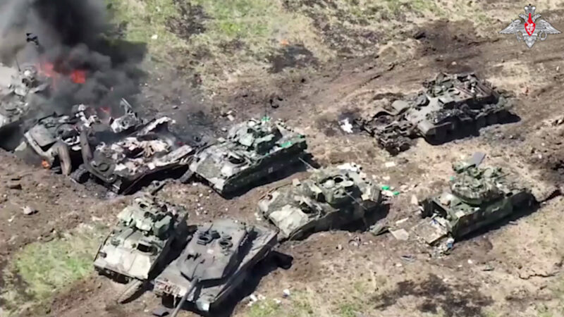 Another Infernal Day of War for Ukraine: Kiev’s Forces have lost 20 Tanks and over 1,000 Soldiers