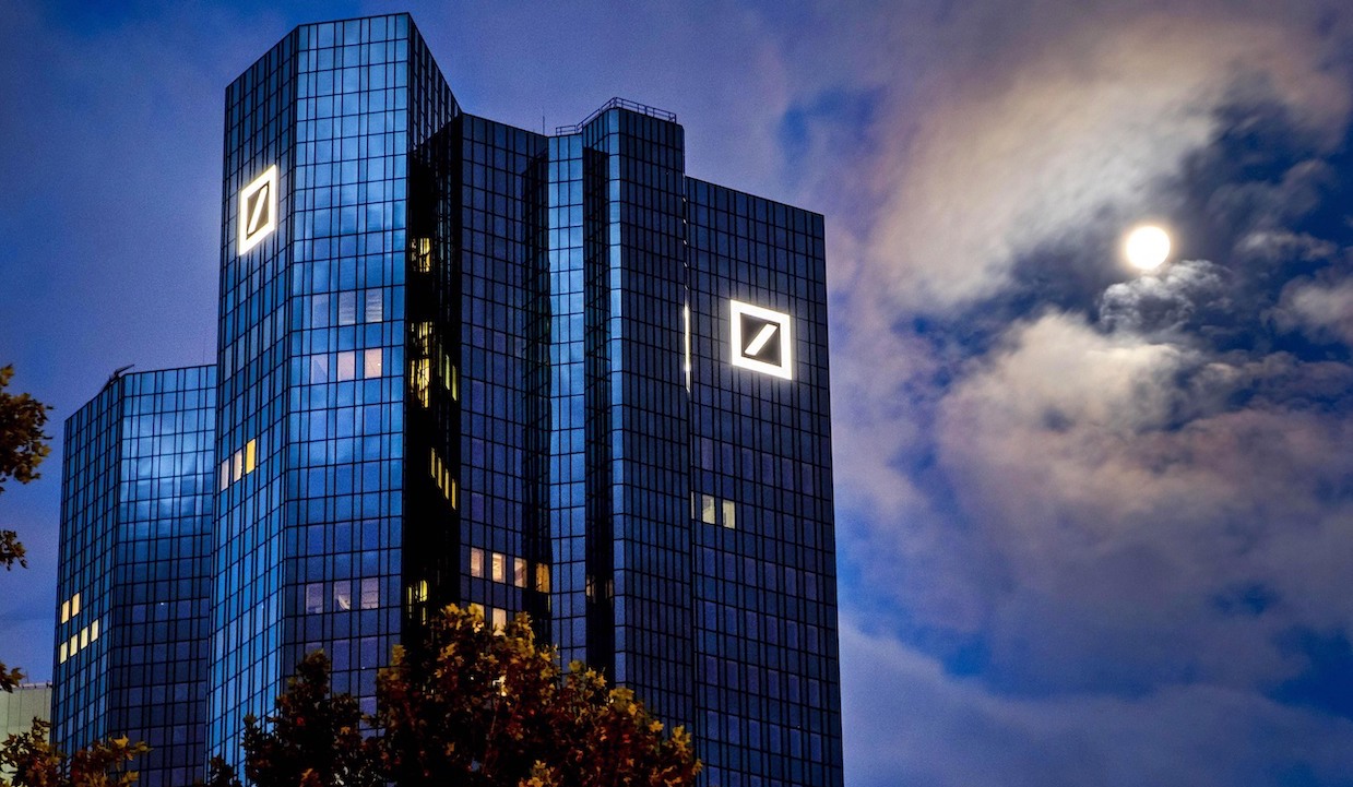 Huge Fine by US Fed against Deutsche Bank for Money Laundering. It was Suspected on Facilitating Funds to ISIS Terrorists