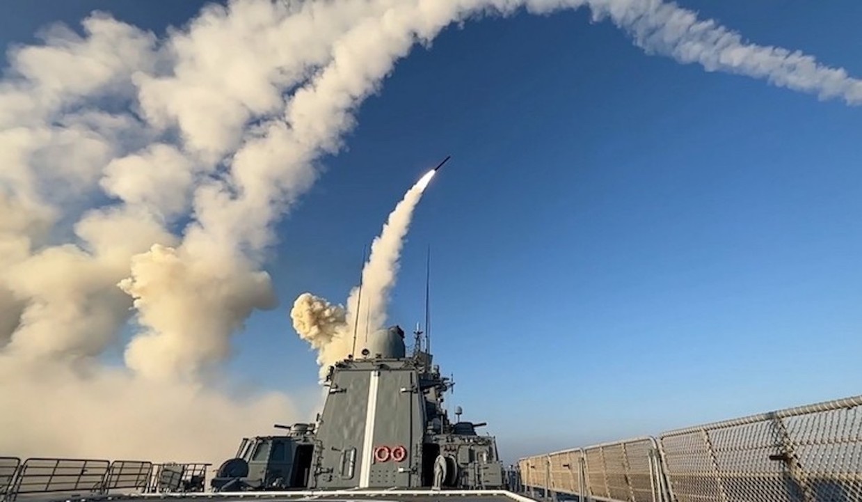 Six Long-range Russian Strikes wiped Ukrainian Intel Centers and Sea-drone Production Facilities