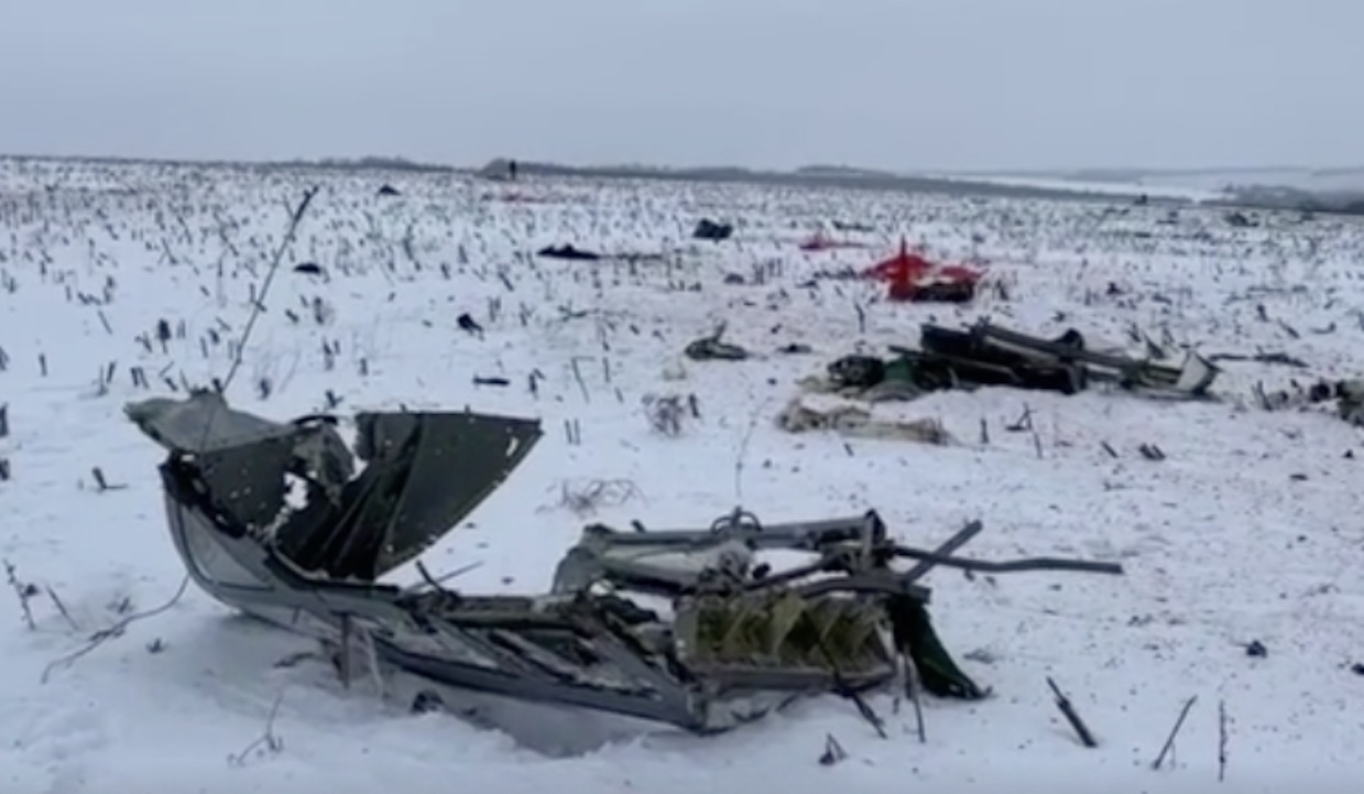 US Raytheon Missiles have SHOT DOWN the Plane carrying Ukrainian 65 POWs. Moscow: “Kiev deliberately did It”