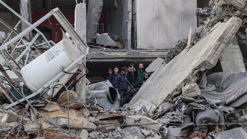 Ignoble Massacre in Gaza Strip by Israeli Strike at a Crowd Awaiting Humanitarian Aid: 112 Killed