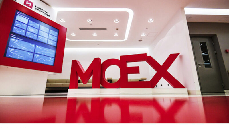 Moscow exchange Suspends Trading in Dollars and Euro after New US Sanctions vs Russia