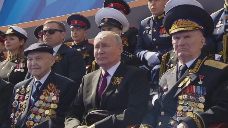 PUTIN CELEBRATES THE VICTORY OVER NAZI-FASCISM. While Europe Forgets to Honor Russian Heroes Awarded as Liberators Alongside Partisans