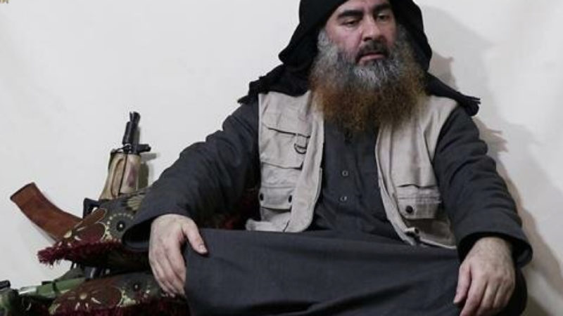 Trump: “Il califfo Isis Al Baghdadi si è fatto esplodere. Identificato dai resti!”? Complotto in Iraq…