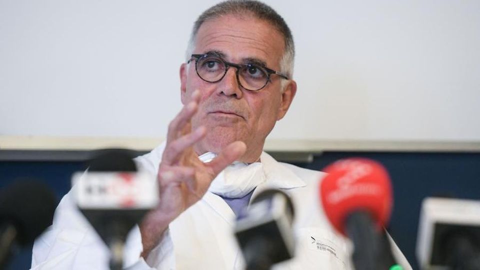 MEDICI CONTRO TERRORISTI PANDEMISTI – 3. Al Pronto Soccorso solo per paura: 30 % sono pazienti non gravi. Ecco l’effetto panico del governo Conte