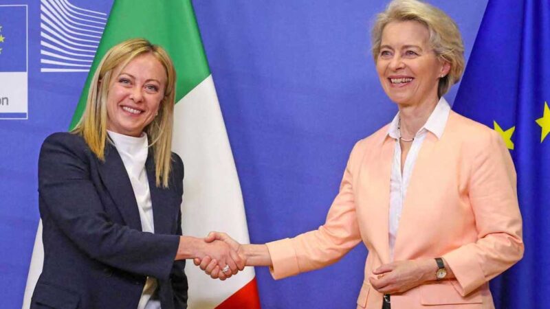 DEMOCRAZIA UCCISA DA VON DER LEYEN, MELONI & MATTARELLA. Metà degli Italiani ed Europei NON VOTA… I Politici NWO di Guerre e Vaccini!