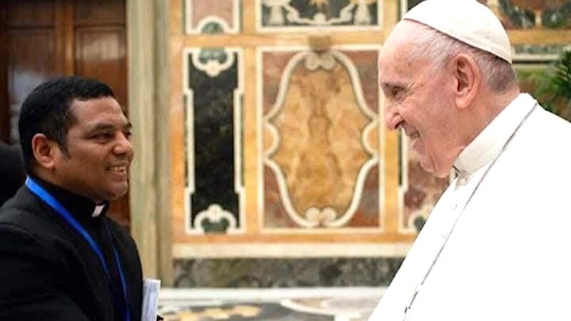PAPA FRANCESCO NEL RICORDO DI UN SACERDOTE. L’Omaggio del Fondatore dell’Associazione Amore Agape